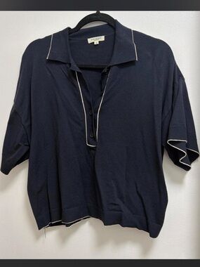 Max Studio Navy Knit Top with Cream Label Detail